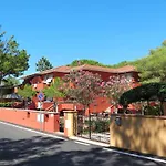 Del *